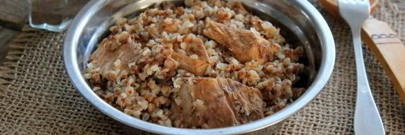 гречка с тушенкой в кастрюле