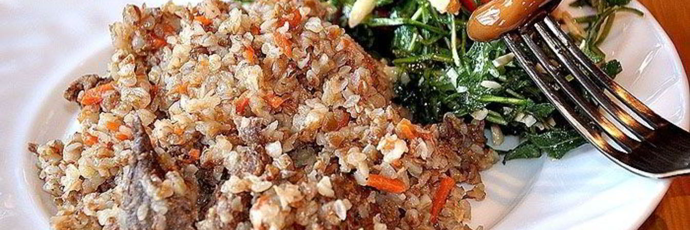 Гречка с тушенкой в мультиварке