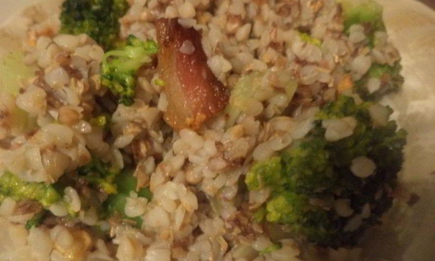 Рецепт гречневой каши с брокколи, морковью и сельдереем