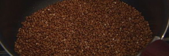 гречневая каша с курагой и грушей