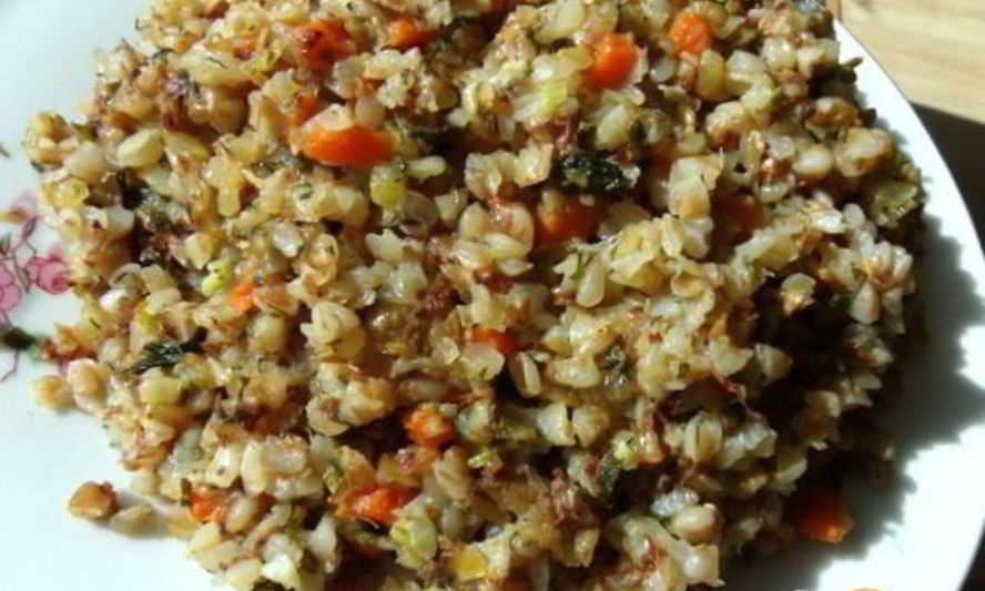 Рецепт каши гречневой рассыпчатой с морковью и специями