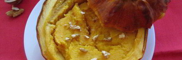 каша из тыквы в тыквенном горшочке с грецкими орехами