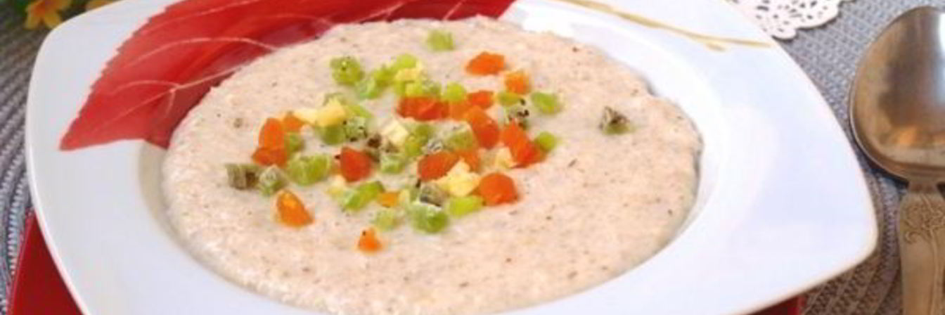 Ячневая каша на молоке