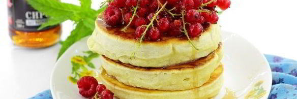 блинчики с кленовым сиропом