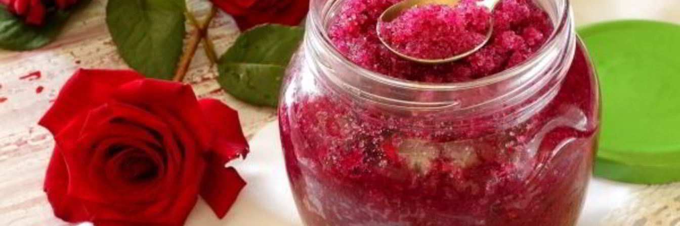 Чайная роза перетертая с сахаром