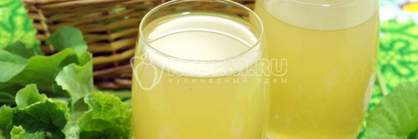 Холодный чай с ревенем