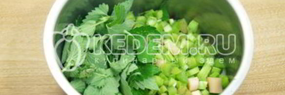 холодный чай с ревенем