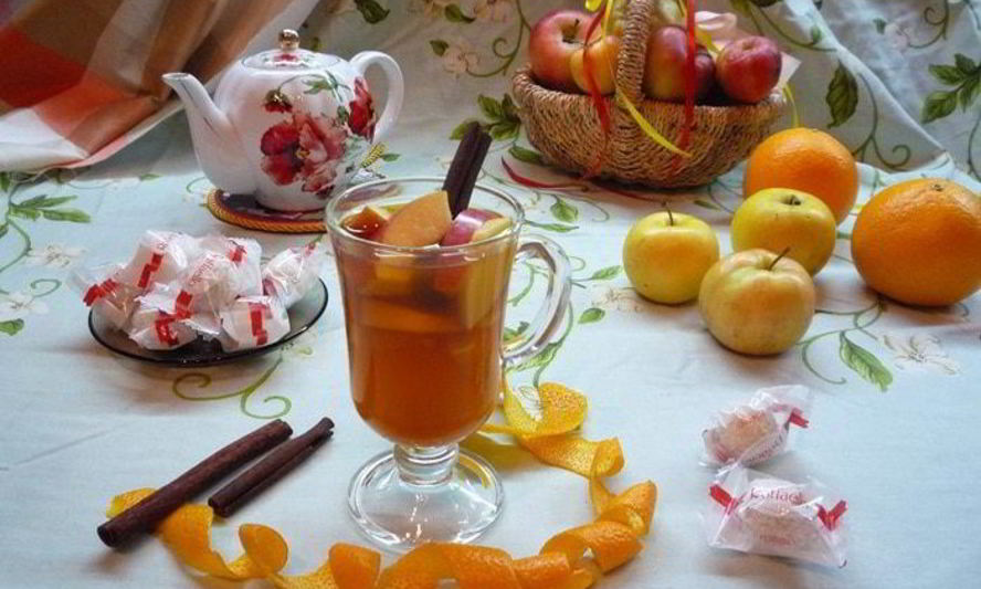Рецепт яблочного чая с апельсином и корицей