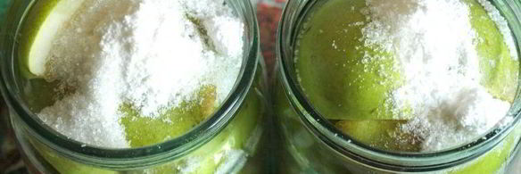 груши консервированные в ванильном сиропе