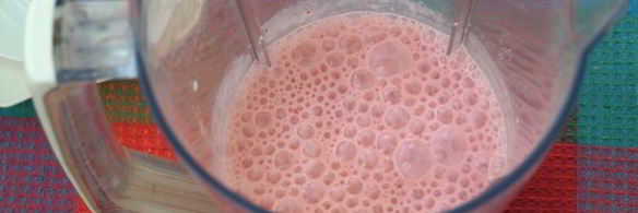 клубнично-банановый коктейль