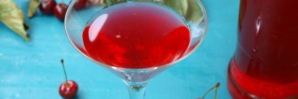 вишневый ликер