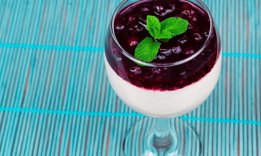 Рецепт панны котта с ягодным сиропом