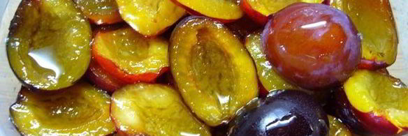 слива, замороженная в сахарном сиропе