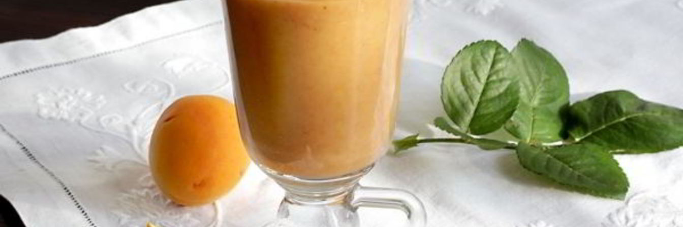 Абрикосовый смузи