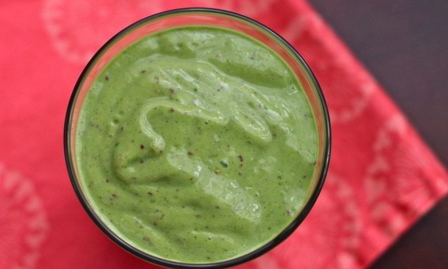 Рецепт авокадна-сельдереевого смузи