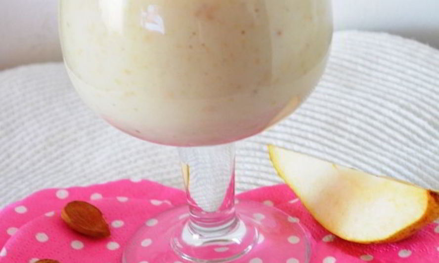 Рецепт кефирного смузи грушево-миндальный