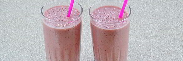 клубнично-банановый смузи