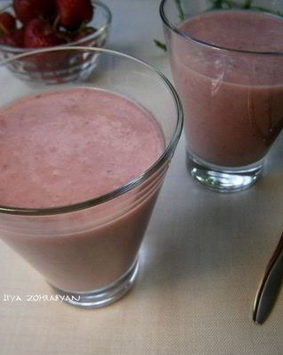 Кокосовый смузи с овсяными хлопьями