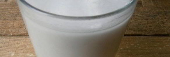 кокосовый смузи с овсяными хлопьями