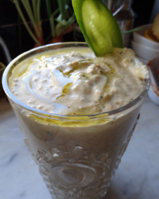 Овощной утренний смузи с кефиром