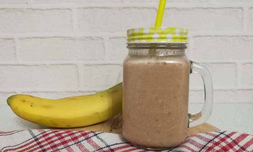 Рецепт шоколадна-бананового смузи