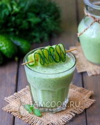 Смузи из огурца и кефира