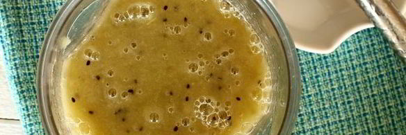 смузи с бананом, киви и грушей