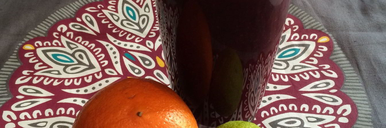 Смузи с черникой и бананом