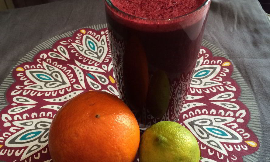 Рецепт смузей с черникой и бананом