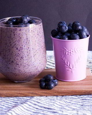 Смузи с черникой