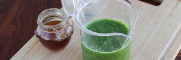 смузи с грушей и шпинатом