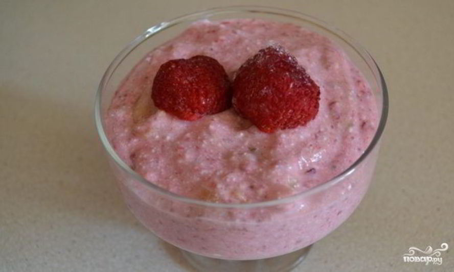 Рецепт смузей с творогом и бананом