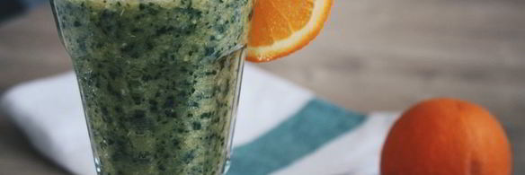 смузи со шпинатом и апельсином