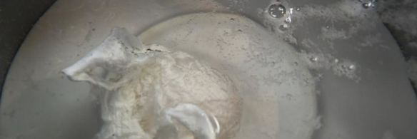 цитрусовый смузи и тост с яйцом пашот