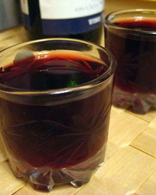 Вино из варенья без дрожжей