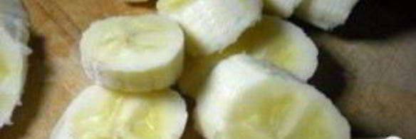 витаминный напиток из ананаса и банана