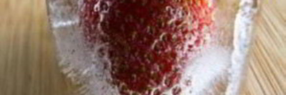 витаминный напиток из сладкого перца, кинзы и яблока