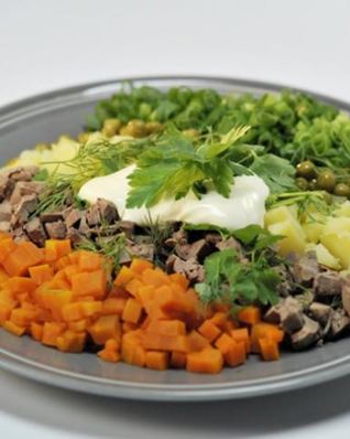 Картофельный салат с куриной печенкой