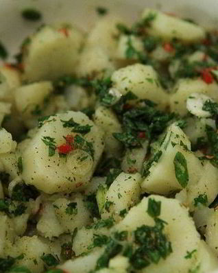 Картофельный салат с восточными пряностями