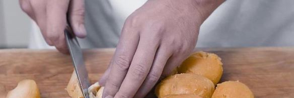 салат из картофеля и копченой курицы