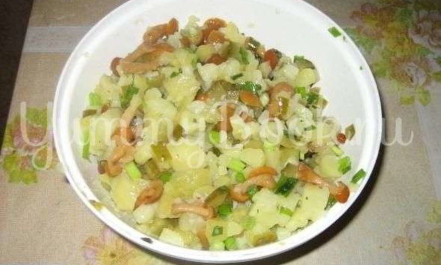 Рецепт салата картофельного с грибами