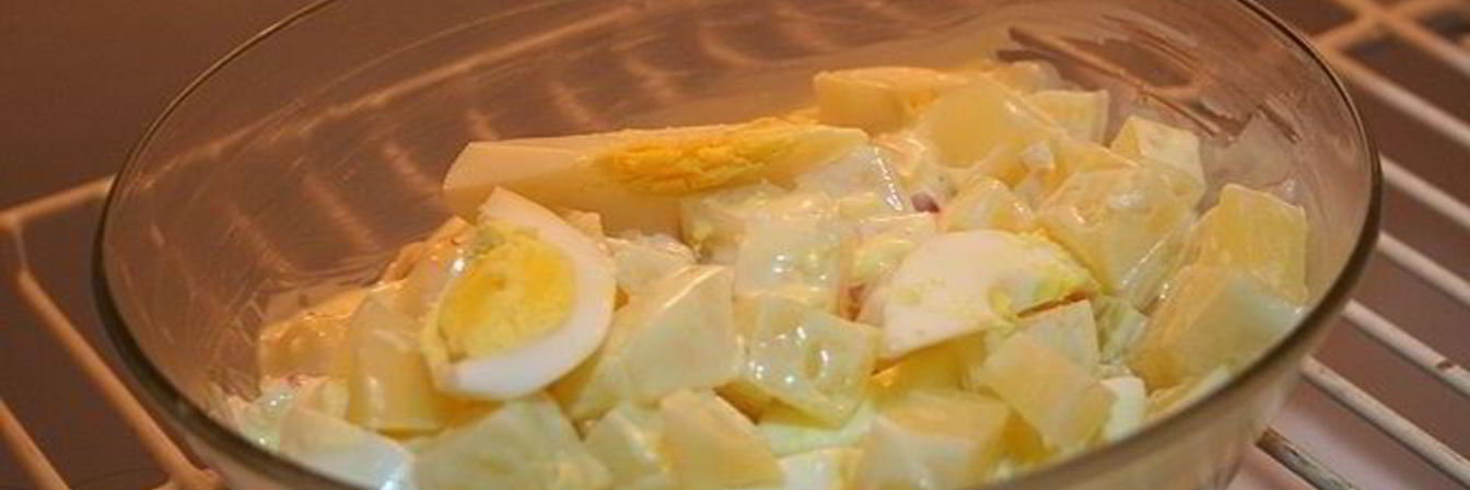 Салат картофельный с яйцом