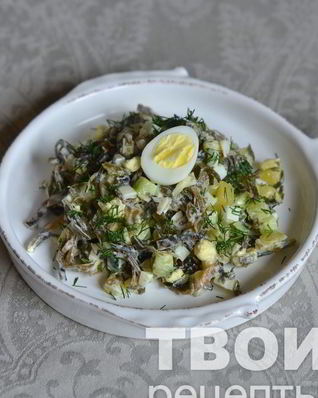 Салат с картофелем и морской капустой