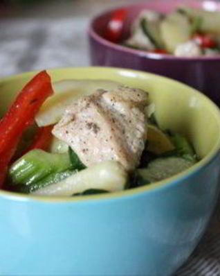 Салат с молодым картофелем и курицей