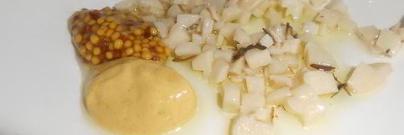 теплый салат с запеченным картофелем