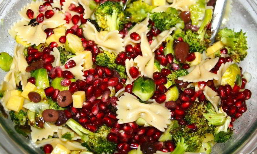 Рецепт новогоднего салата с макаронами