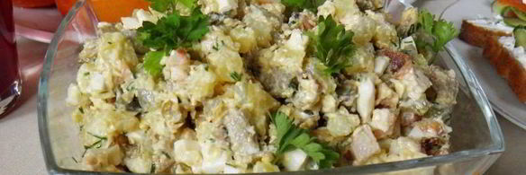 салат боярский с курицей и грибами