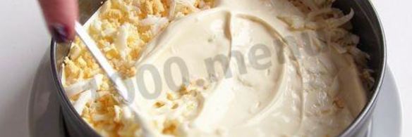 салат из крабовых палочек крабовая слойка