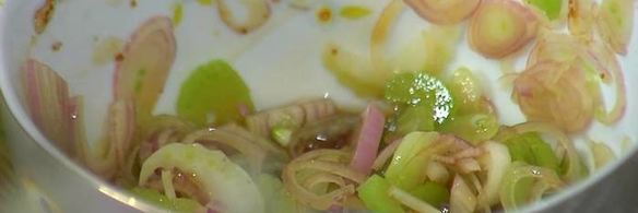 салат из пшеницы с грибами