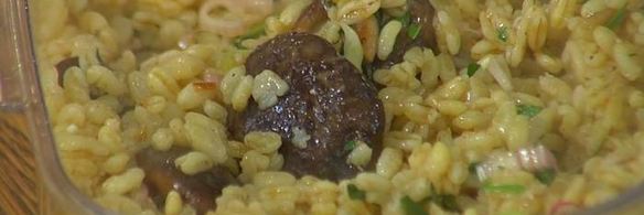 салат из пшеницы с грибами